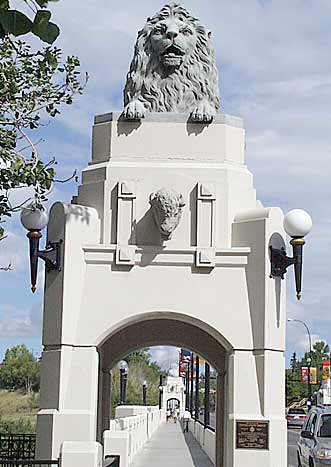 Centre Street Bridge